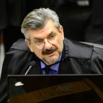 AGU pede ao STF perda do cargo de ministro acusado de assédio em SC
