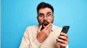 “Meu celular me escuta?”: saiba como funciona os anúncios personalizados