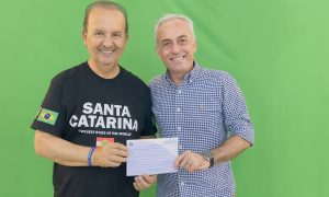Ex-prefeito de Blumenau ingressa no PL e mira vaga na Câmara Federal