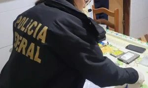 PF faz operação para combater apologia ao nazismo na internet