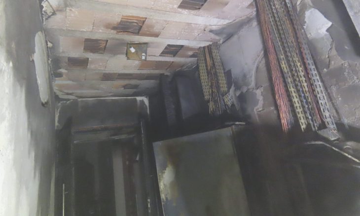 Incendio atinge tradicional restaurante e mobiliza bombeiros no Vale do Itajaí