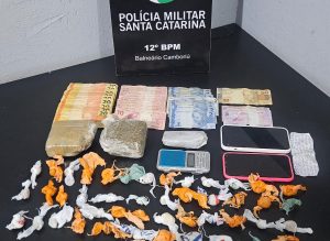 Operação policial apreende maconha, crack, ecstasy e arma em SC