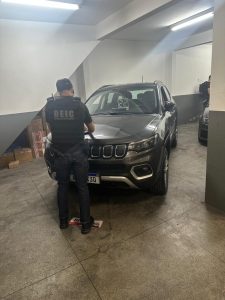 Esquema milionário com carros de luxo é alvo de operação em SC