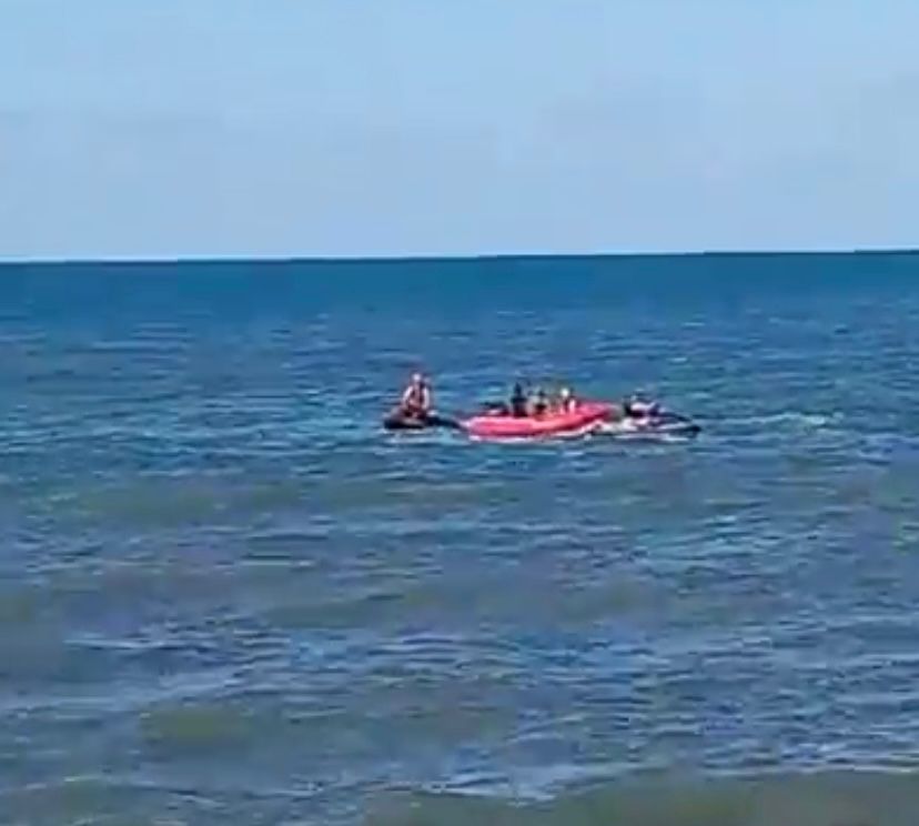 Corpo de tripulante de banana boat, Barretinho, é encontrado em Itapoá