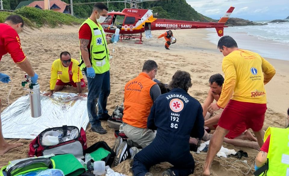 Correnteza arrasta turista e ocorrência termina em morte por afogamento