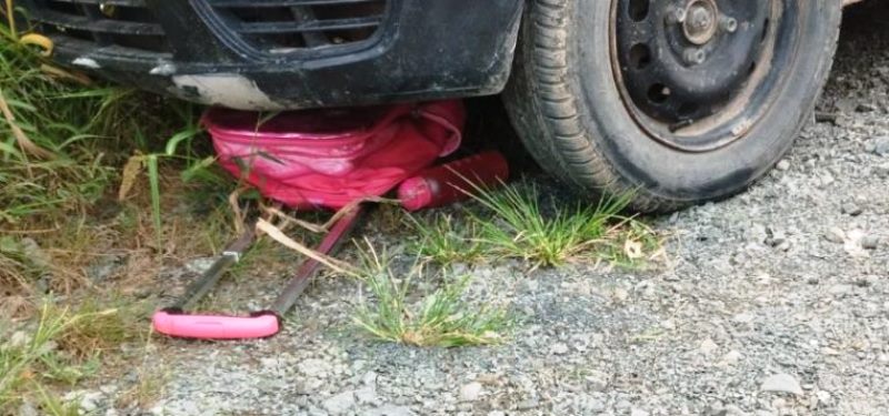 Mãe atropela a própria filha no pátio de casa em Santa Catarina
