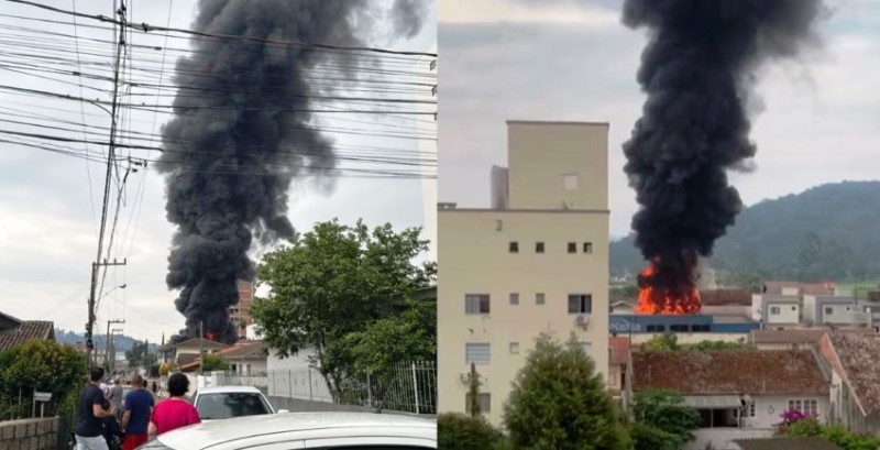 Bombeiros combatem incêndio em depósito de roupas em Brusque