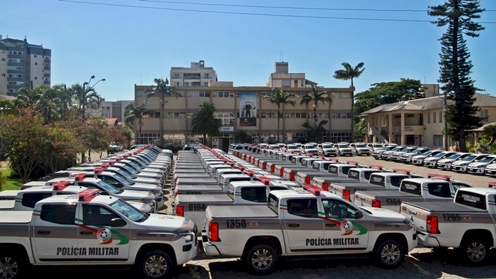 Polícia Militar incorpora 120 novas viaturas para reforçar patrulhamento em SC