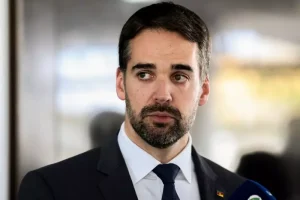 Vídeo: Eduardo Leite se diz frustado com decisão do PSD sobre corrida presidencial