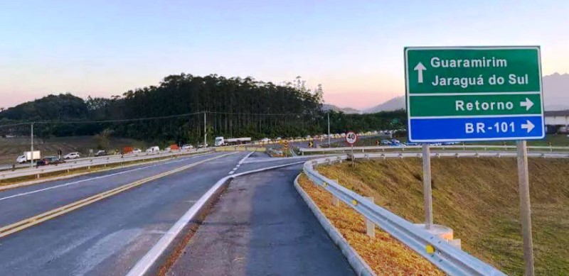 Obras de duplicação da BR-280/SC avançam em Santa Catarina