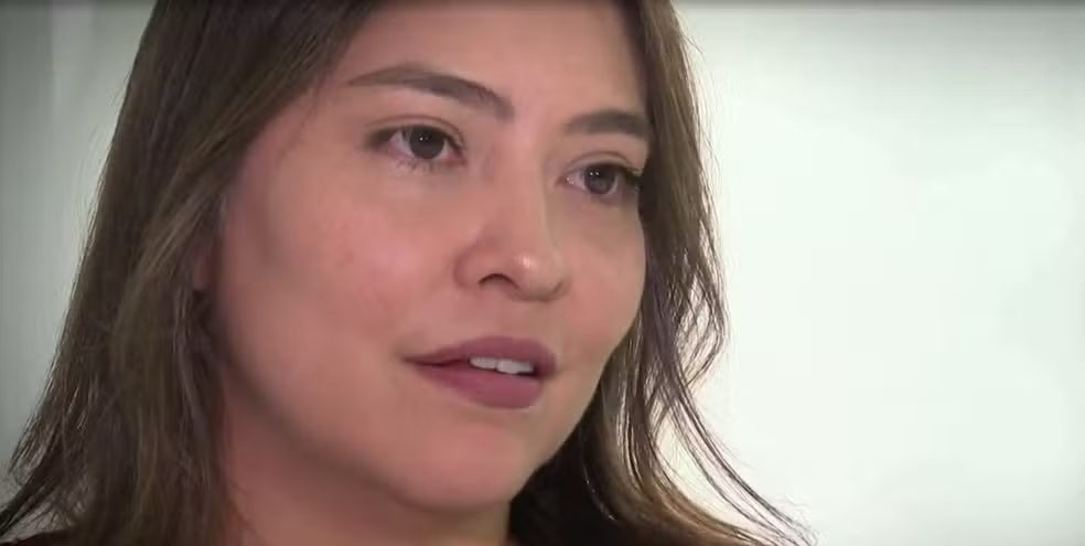 Sócia na adolescência: Jovem descobre dívida milionária anos depois