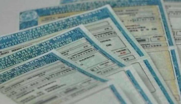 Nova regra garante isenção de IPVA para veículos com mais de 20 anos