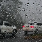 Frente fria muda o tempo e traz chuva e vento a Santa Catarina