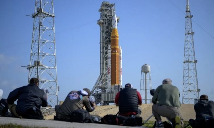 NASA lança hoje missão que leva humanos de volta à Lua após 50 anos