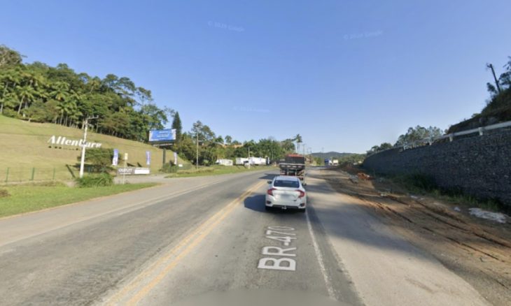 Obras de duplicação causam interdição na BR-470; veja trecho