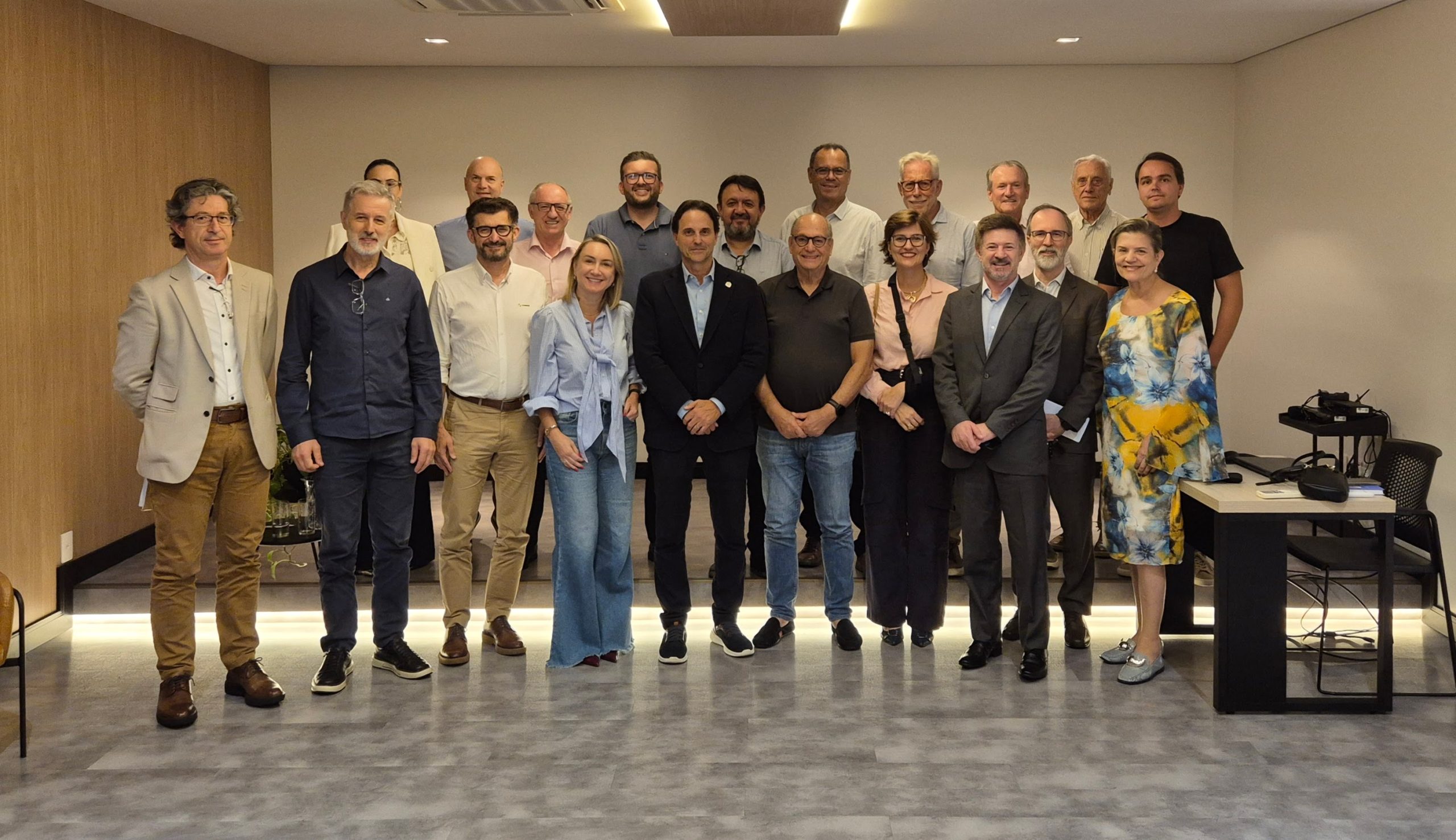 Governo de SC apresenta agenda do acordo Mercosul-UE a empresários de Blumenau