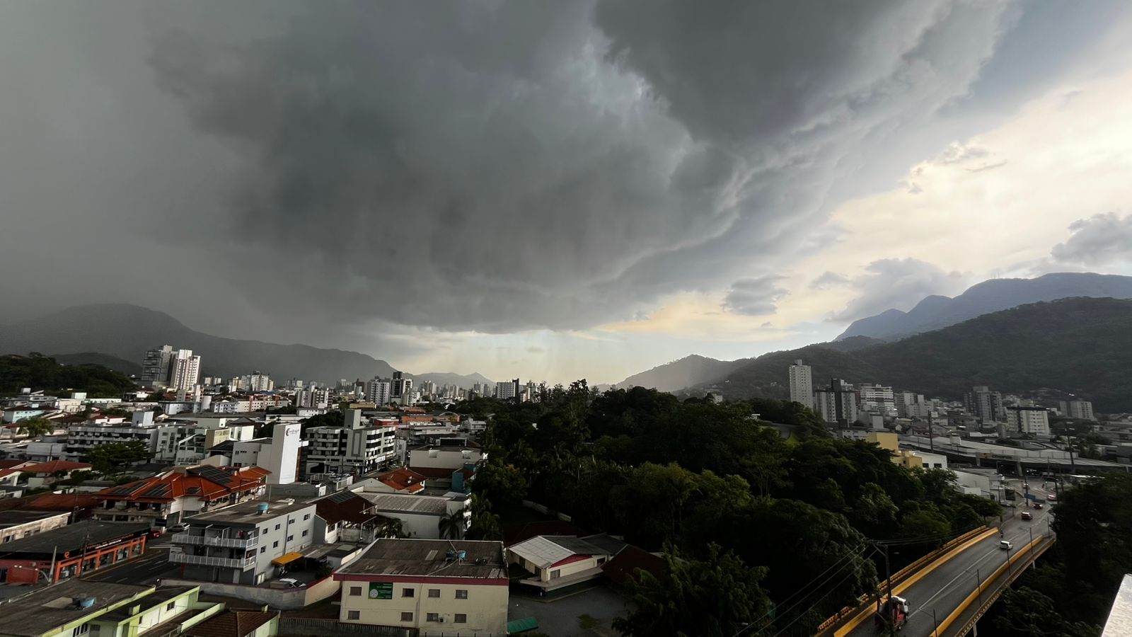 Previsão de El Niño para o segundo semestre mobiliza Defesa Civil em SC