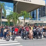 Motoristas de aplicativo protestam na Alesc contra o PL 152