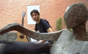 Morre aos 67 anos o músico Alvin L, que compôs sucessos do rock e MPB