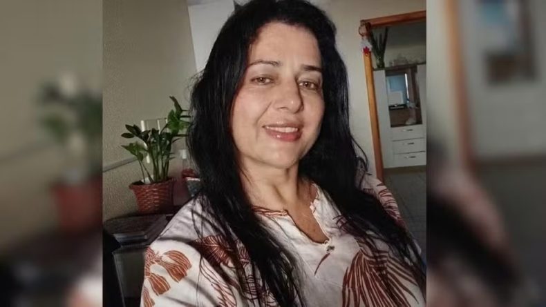 Massagista é morta a tiros na frente dos filhos em Chapecó