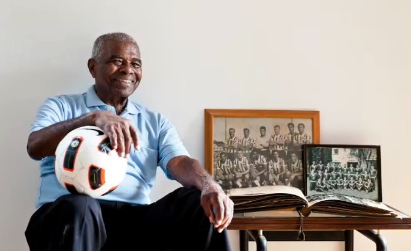 Catarinense que se tornou ídolo no Grêmio é sepultado em Porto Alegre
