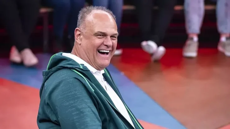 Oscar Schmidt é cremado com a camiseta da seleção brasileira