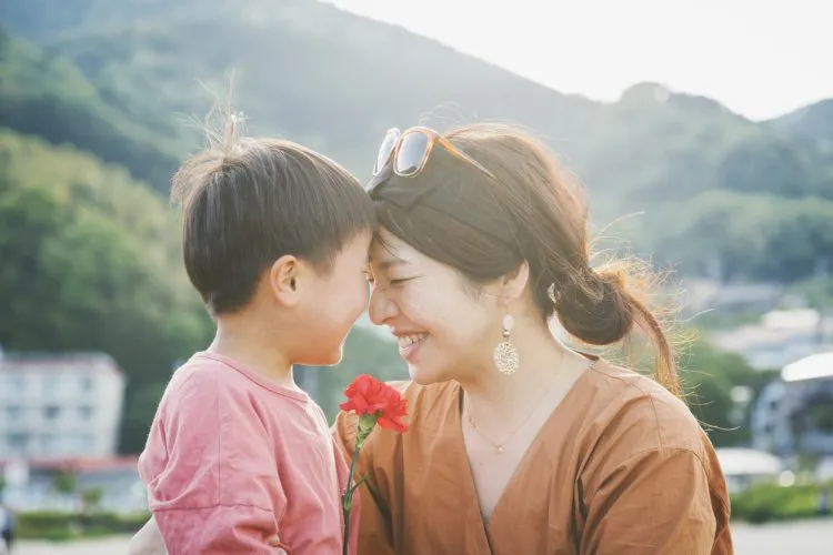 Tradições curiosas de Dia das Mães ao redor do mundo