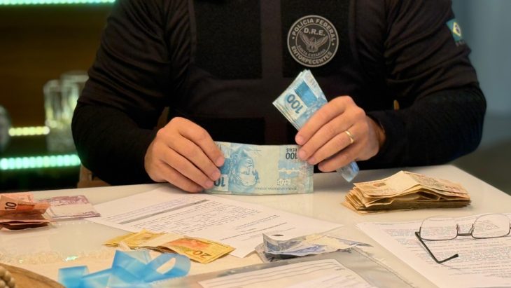 PF descobre uso de mergulhadores para esconder cocaína em navios em SC