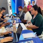 Vídeo: busca por emprego em Feirão no Centro teve fila de dois quarteirões