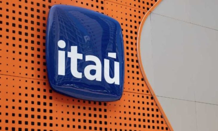 Itaú devolve dinheiro de seguros cobrados indevidamente em cartões