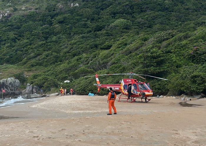 Jovem é resgatado após afogamento na Lagoinha do Leste