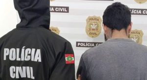 Justiça condena mãe e padrasto que espancaram bebê até a morte em SC