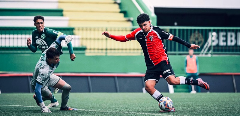 Artilheiro do Joinville no sub-17, João Neto valoriza alta sequência de jogos