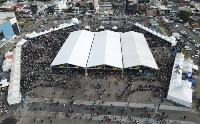 Festa do Peixe reúne mais de 47 mil pessoas e distribui 25 toneladas de pescado em Itajaí