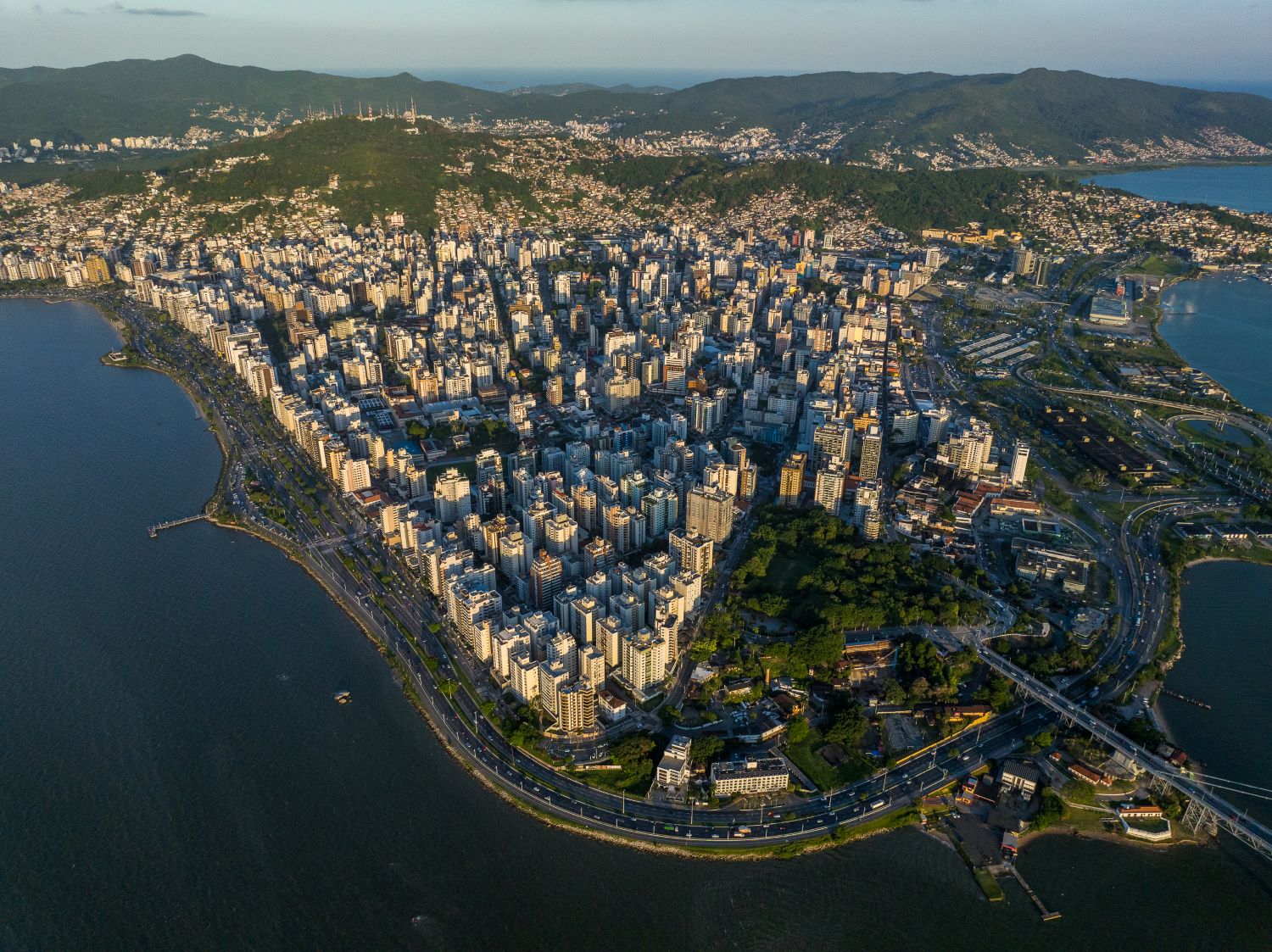 Florianópolis aposta em incentivos fiscais e inovação para atrair empresas