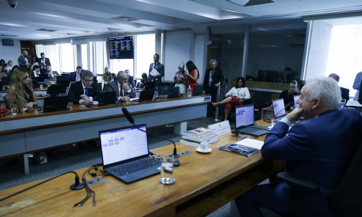 Fim da escala 6×1: Senado define cronograma nesta semana