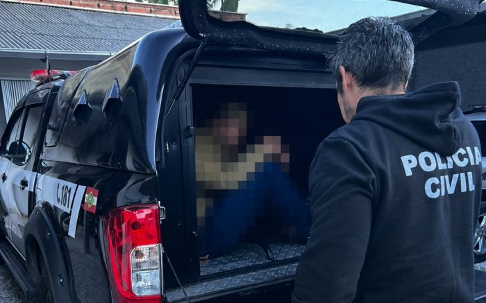 Homem que pagava criança de 9 anos para gravar vídeos íntimos é preso