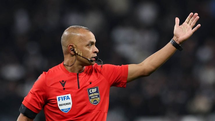 Árbitros brasileiros vão comandar a abertura da Copa do Mundo