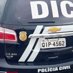 Homem é preso com anabolizantes, cigarros eletrônicos e armas