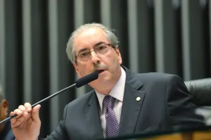 STF bloqueia R$ 6,1 milhões de Eduardo Cunha por suspeita com emendas
