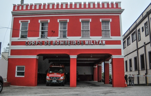 Obra provoca vazamento de gás no Centro de Florianópolis