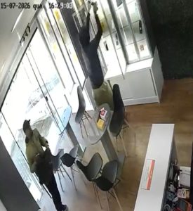 Loja de celulares é assaltada pela segunda vez em menos de um mês em Florianópolis