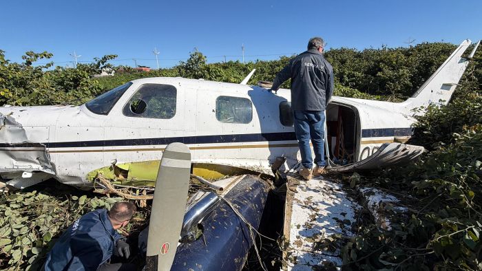 Piloto e copiloto, pai e filho, que sobrevivem à queda de avião e recebem alta