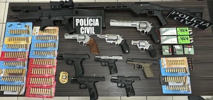 Fuzil, pistolas e revólveres são apreendidos em operação da Polícia Civil