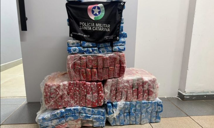 Perseguição termina com apreensão de 96,8 kg de maconha
