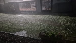 VÍDEO: temporal com granizo causa prejuízos em Jaraguá do Sul
