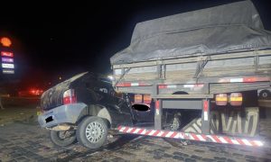 Colisão na BR-470 resulta em um morto e três feridos