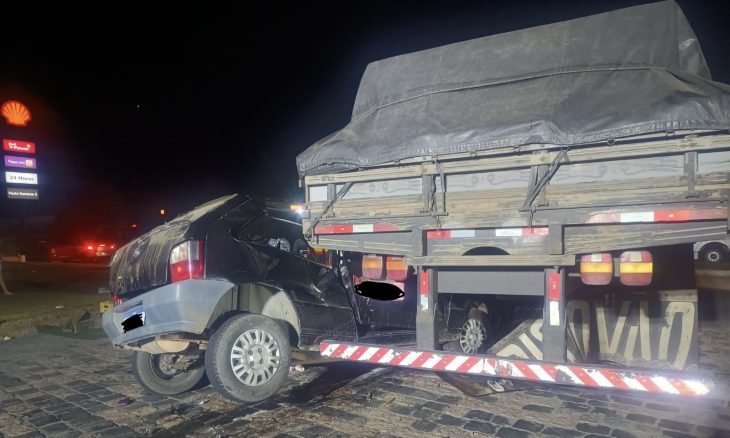 Colisão na BR-470 resulta em um morto e três feridos