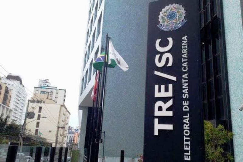 Pré-candidatos às eleições de outubro não podem mais atuar em TV ou rádio
