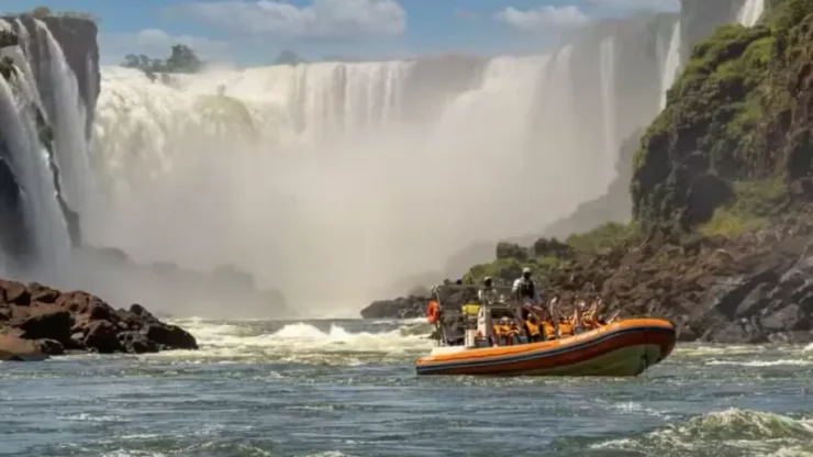 Turista holandês morre após embarcação tombar nas Cataratas do Iguaçu